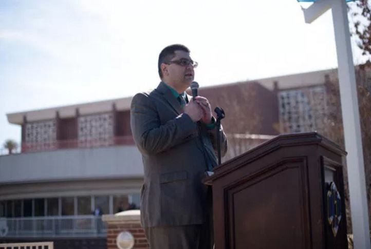 Adam Soltani addresses the crowd at a #NoBanNoWall rally at the University of Central Oklahoma. (Garett Fisbeck)