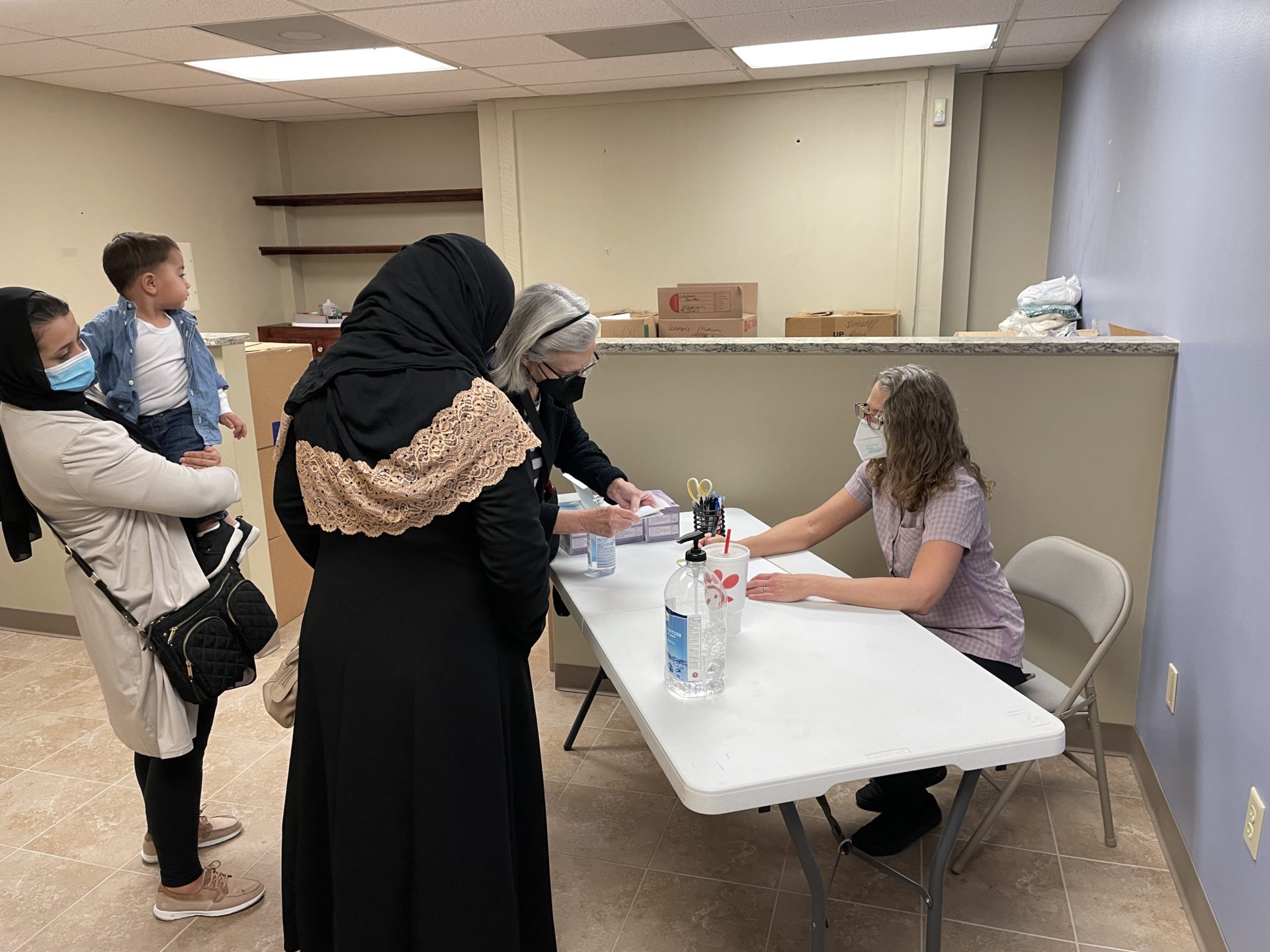 Afghan Refugees Prepare for Their First Oklahoma Ramadan With Pop-up Bazaar